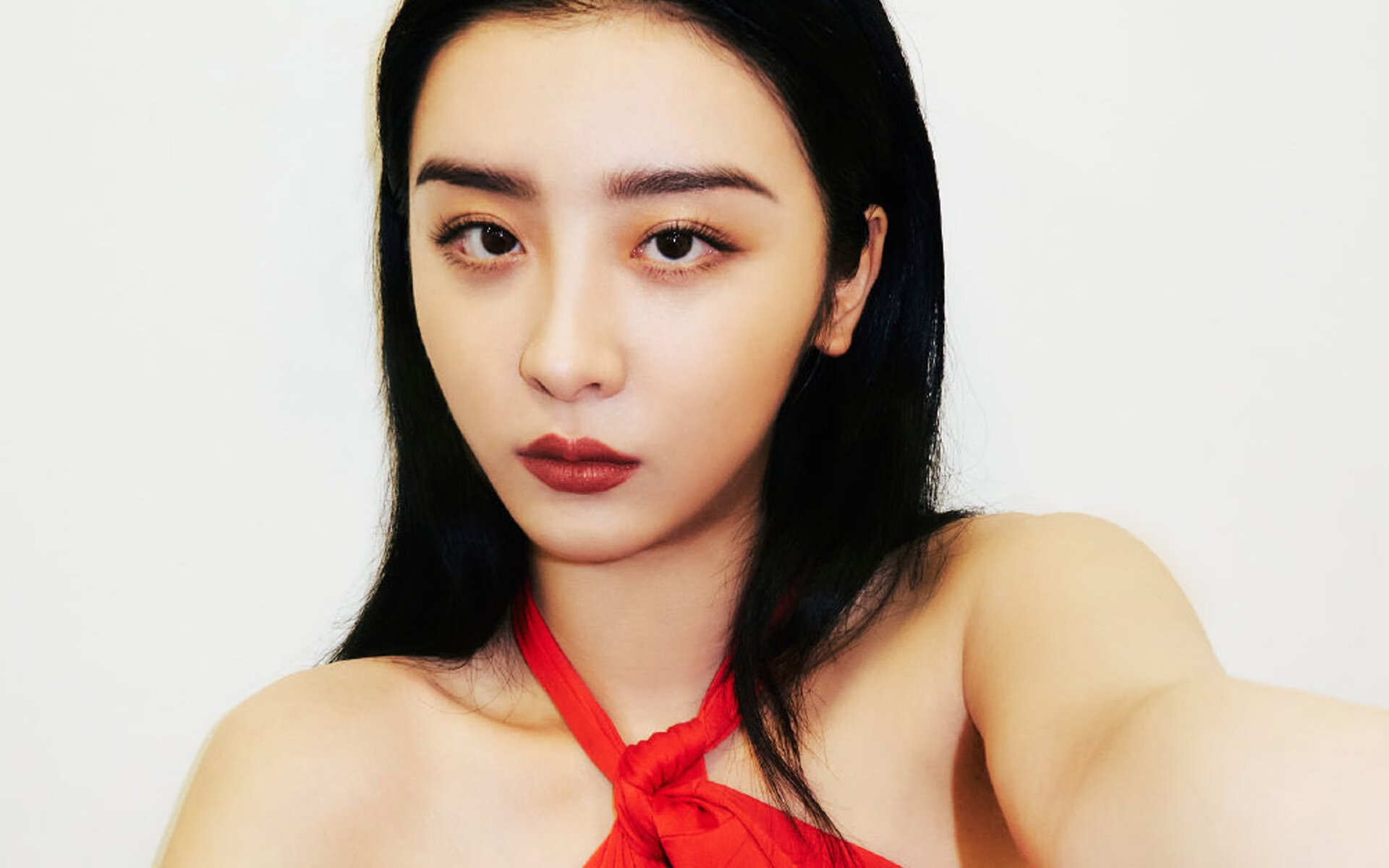 FB体育官方平台-运动员备战秘籍揭秘：从心理到技能的全方位准备，运动员训练备战