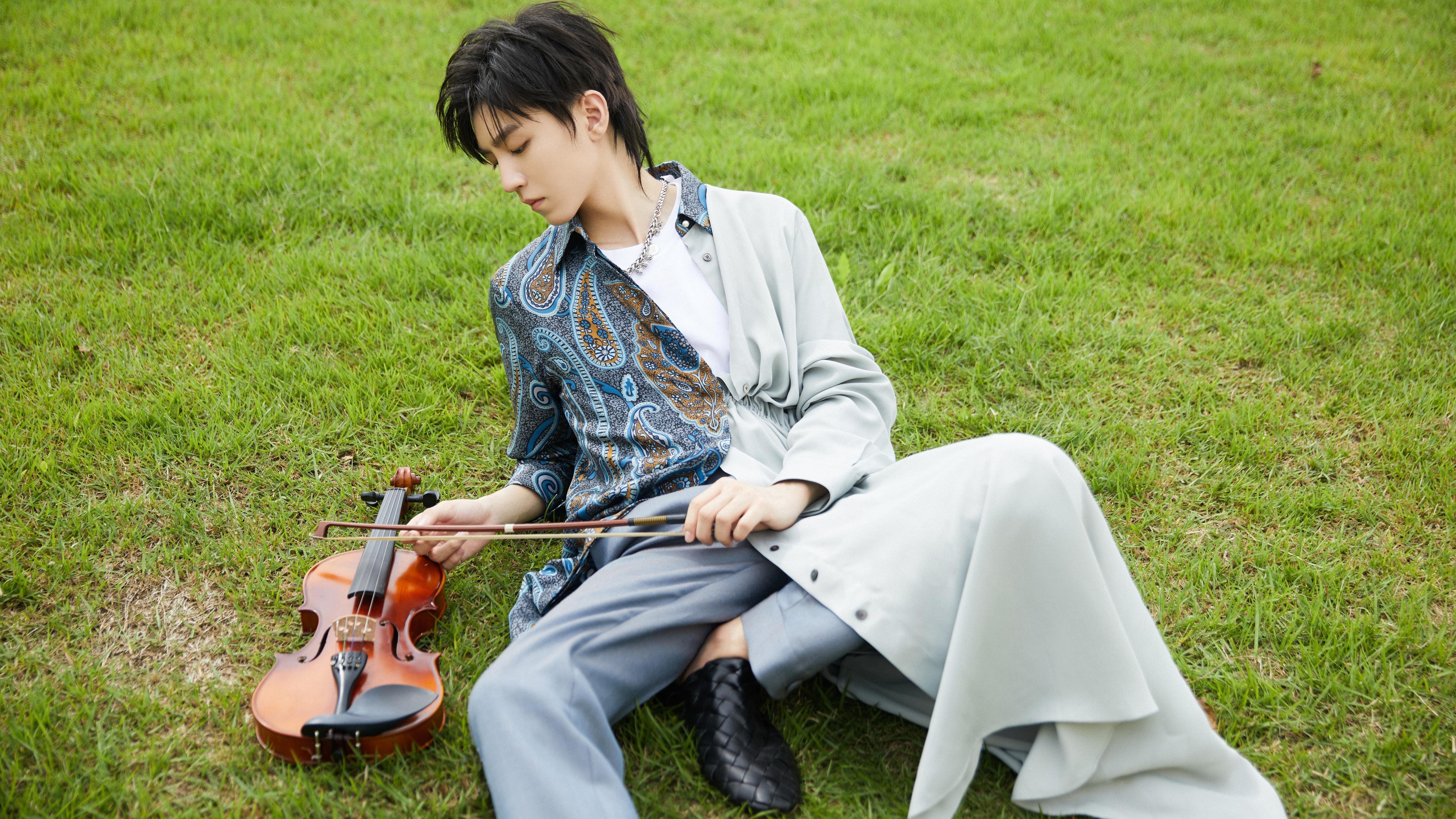 fb体育APP-英格兰队在欧洲杯四分之一决赛中以1比0战胜葡萄牙队，晋级决赛，英格兰晋级欧洲杯四强