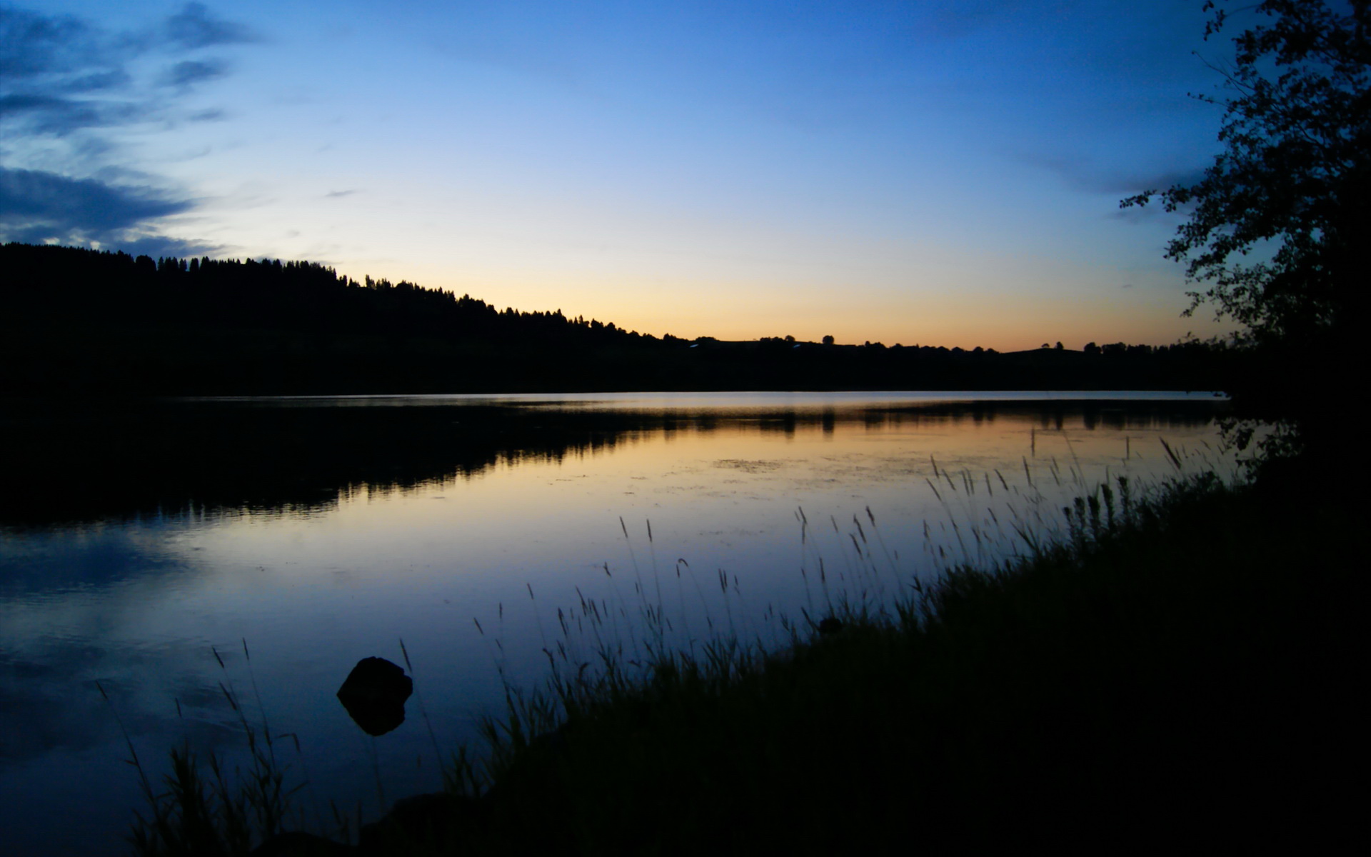 fb体育赛事平台-“六人制袋棍球：赛事精彩纷呈，成都七中东部赛场成焦点”