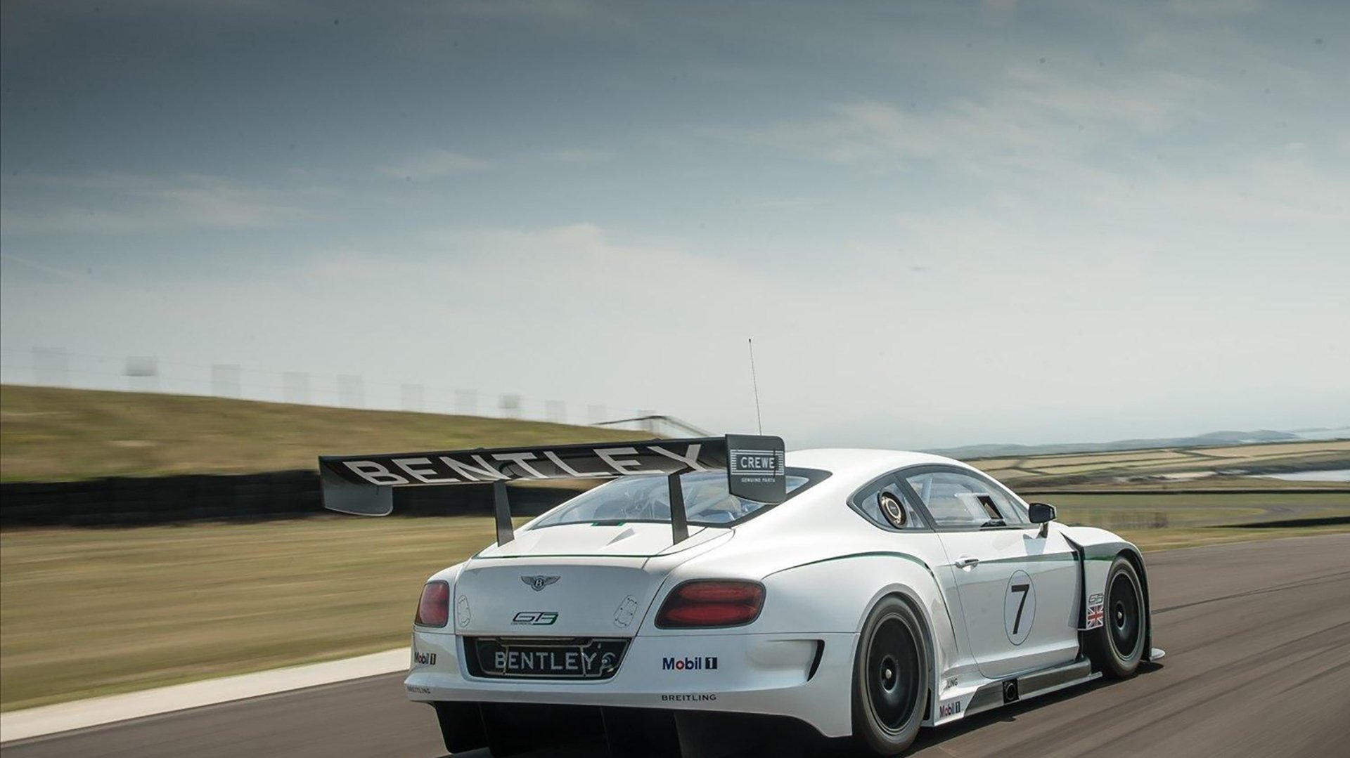 fb体育网页版-女子澳大利亚队成绩跃升，吸引全球关注，澳大利亚女子联赛ds