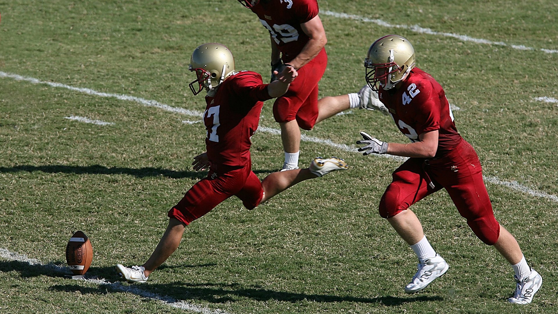 fb体育试玩-球场特写：运动员的关键瞬间特写镜头，运动员特写镜头200字左右